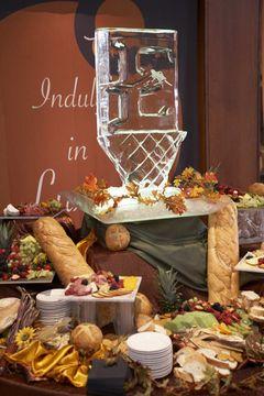 Embassy Suites Cleveland - Downtown Екстер'єр фото